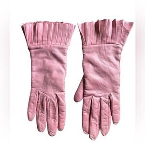 NWT- Shaneen Huxham Genuine Leather Ruffle Cuff Pink Gloves- Size 6.5